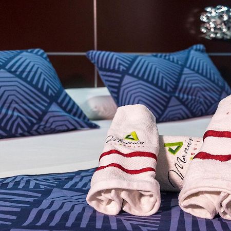 Manu'S Guest Suite Cosenza Ngoại thất bức ảnh