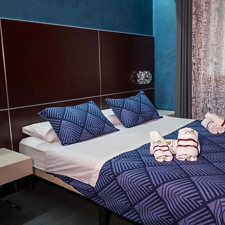 Manu'S Guest Suite Cosenza Ngoại thất bức ảnh