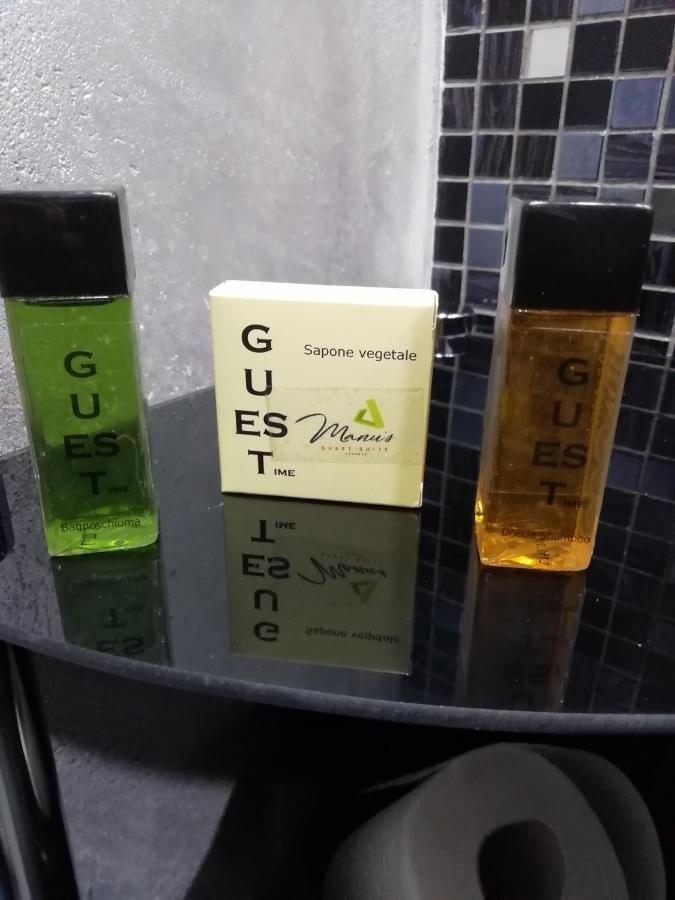 Manu'S Guest Suite Cosenza Ngoại thất bức ảnh