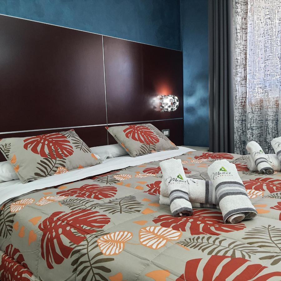Manu'S Guest Suite Cosenza Ngoại thất bức ảnh