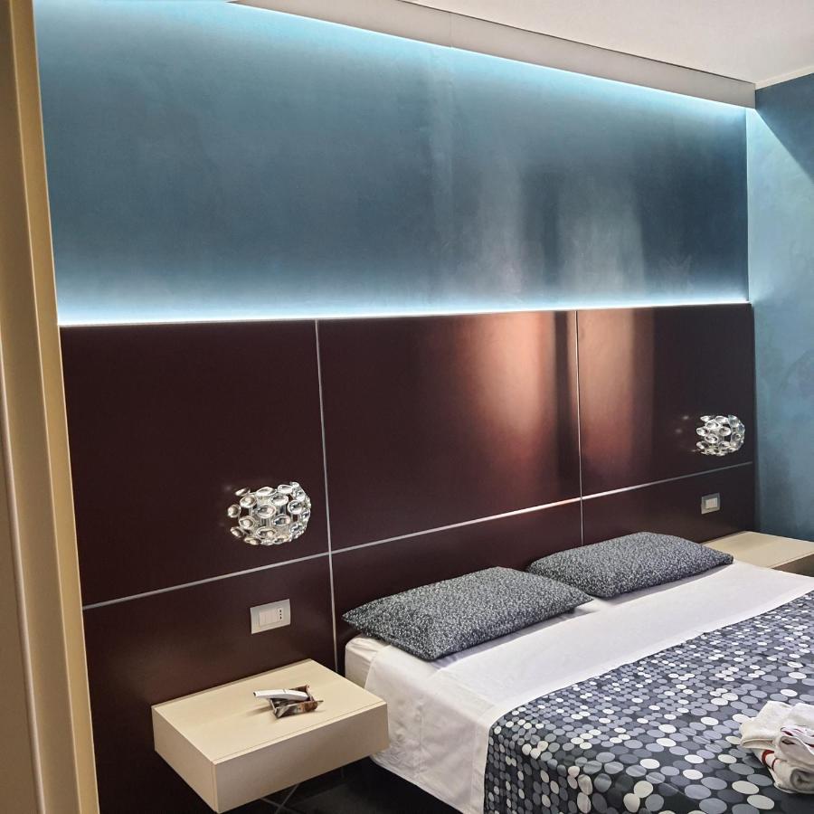 Manu'S Guest Suite Cosenza Ngoại thất bức ảnh