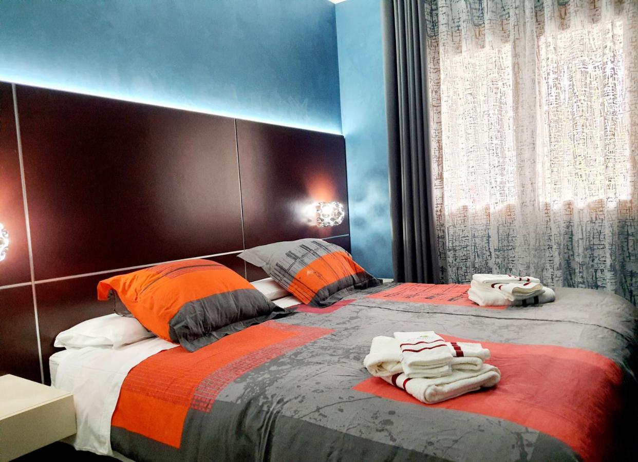 Manu'S Guest Suite Cosenza Ngoại thất bức ảnh