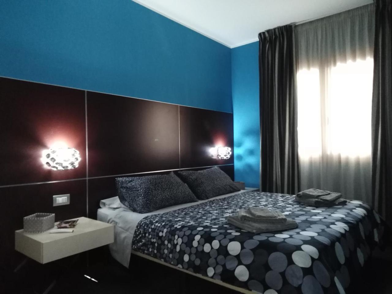 Manu'S Guest Suite Cosenza Ngoại thất bức ảnh