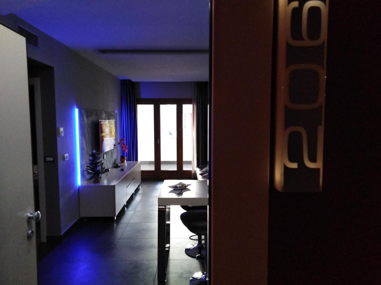 Manu'S Guest Suite Cosenza Ngoại thất bức ảnh